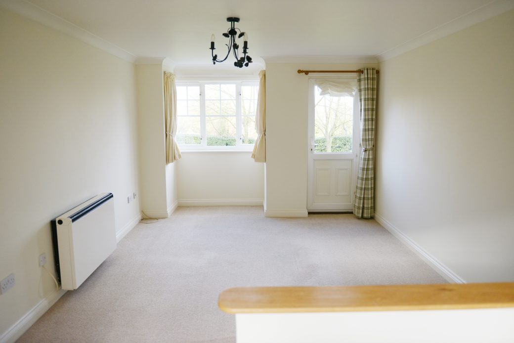 WB Lettings 12 Ramsbury Drive Hungerford Ground floor flat 2 bed 1 bath 1 2 parking (9)