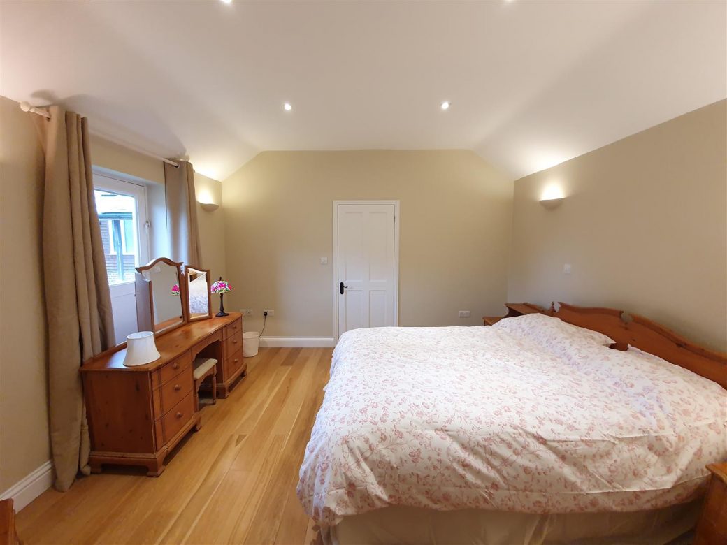 WB Lettings Stable Cottage Henwick 1 bed 1 bath fully furnished parking (9)
