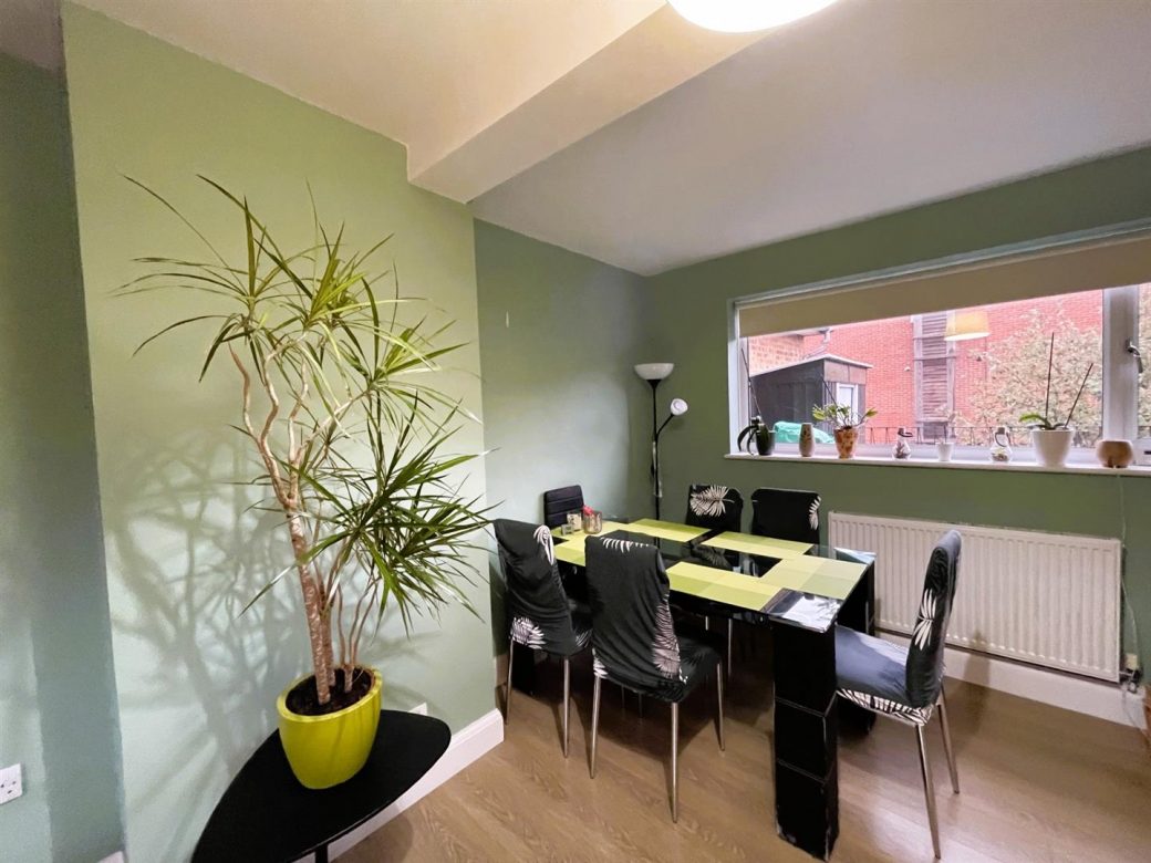 WB Lettings Ltd 21A Old Newtown Road Newbury Flat 2 bed 1 bath (5)
