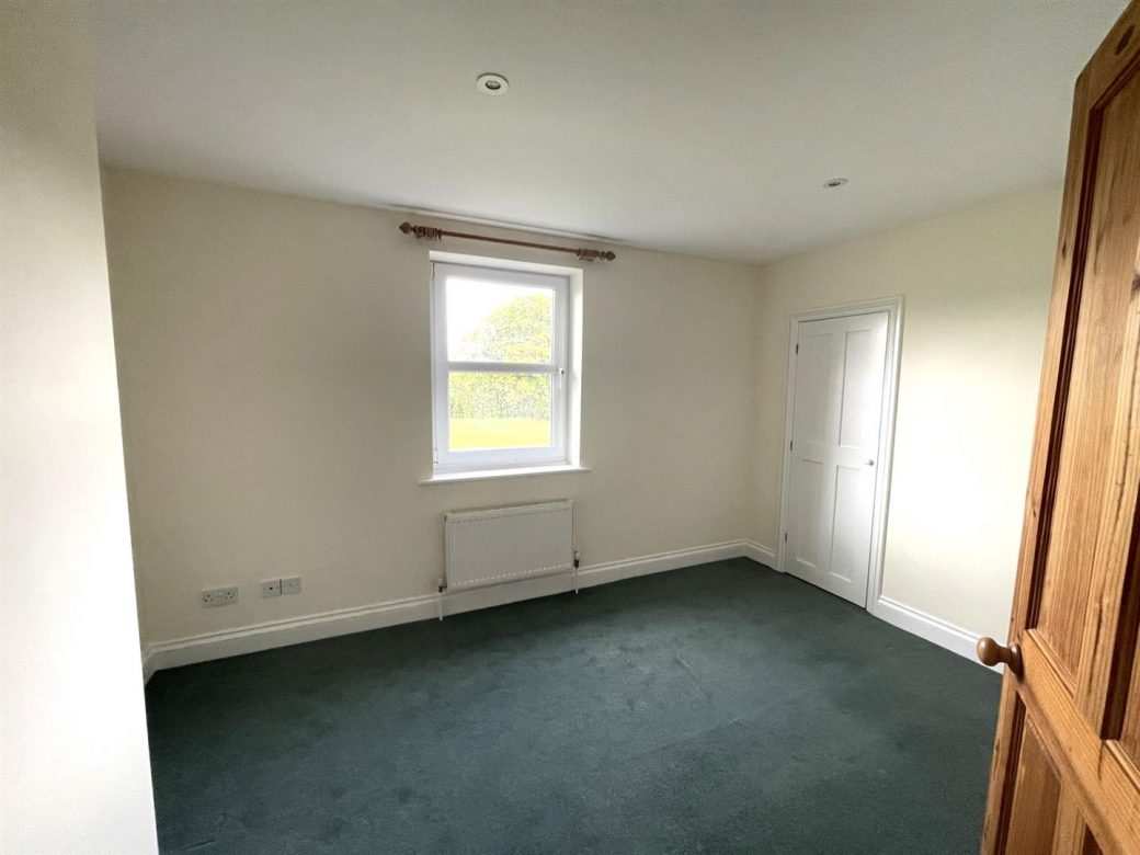 WB Lettings Ltd Bunkum Cottage Westridge RG20 3 bed 1 bath house (9)